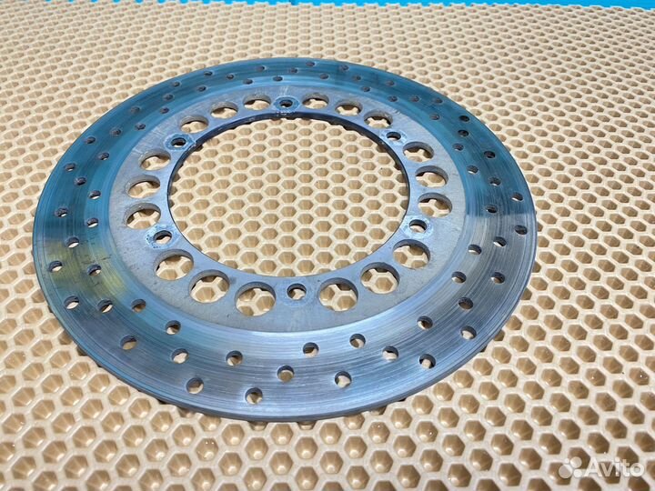 Тормозной диск задний yamaha fzs 1000 01-05г.fazer