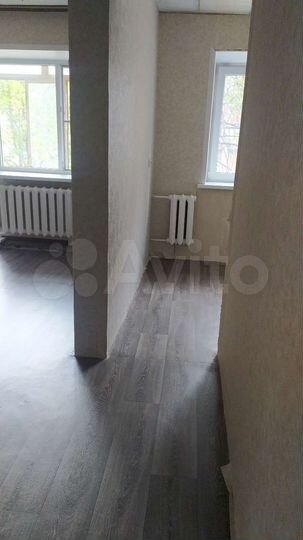 1-к. квартира, 41,7 м², 2/5 эт.