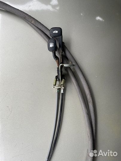 Трос замка багажника бензобака Hyundai Accent