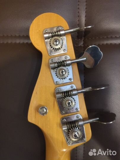 Бас гитара Fender Precision Bass Japan