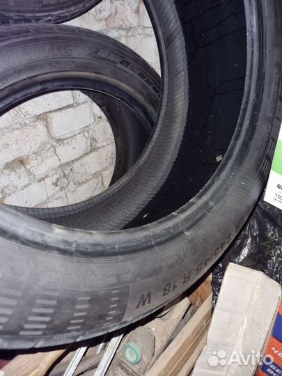 Continental ContiEcoContact 5 245/45 R18