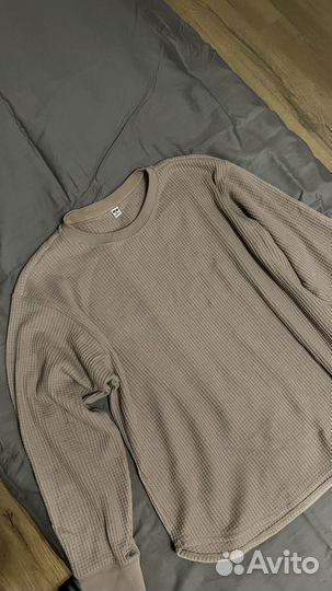 Свитшот uniqlo