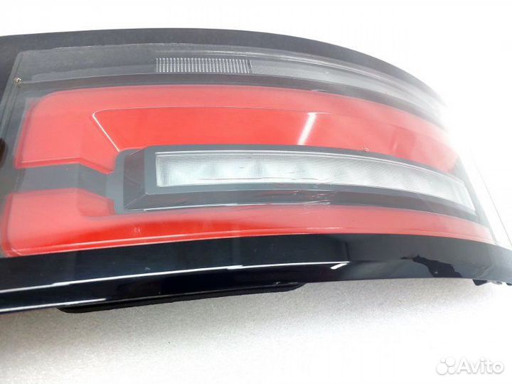 Фонарь задний левый Land Rover Discovery L462