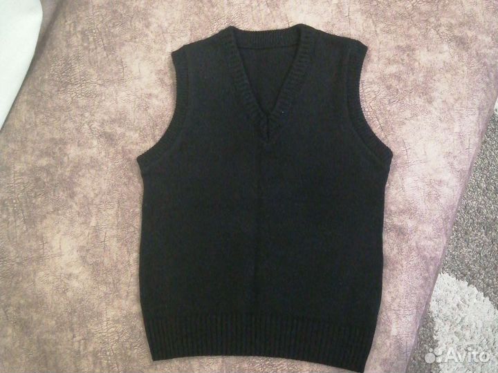 Жилетка для мальчика школьная 128