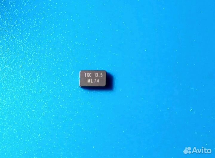 Кварцевый резонатор 13.56 мгц