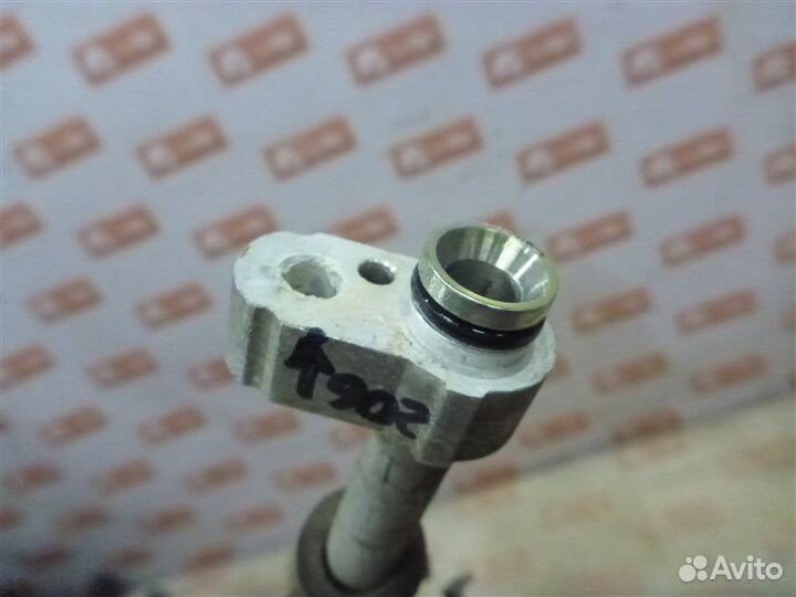 Трубка кондиционера Land Rover Discovery L319 AJ41