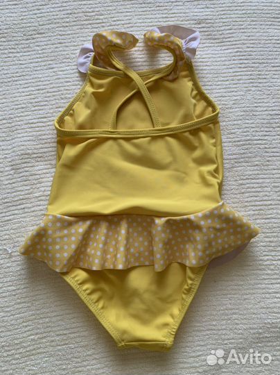 Купальник и сланцы для девочки