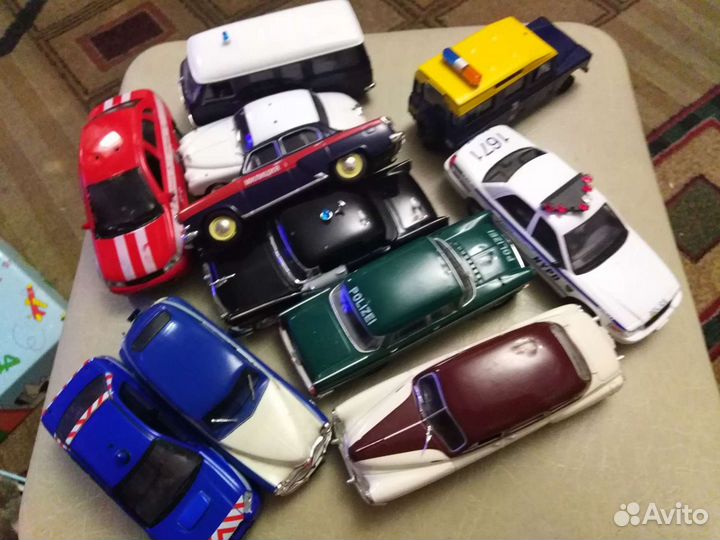 Модели металлических машин