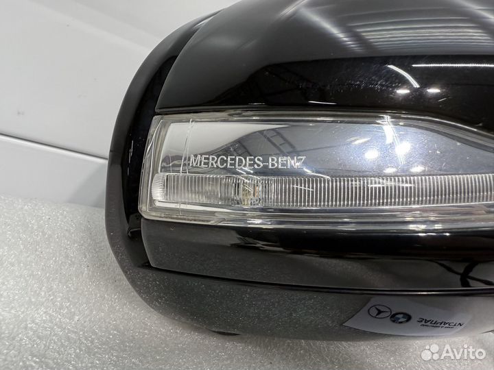 Зеркадо заднего вида правое Mercedes S coupe C217
