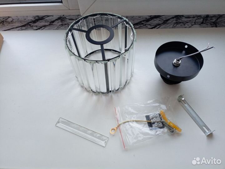 Светильник потолочный