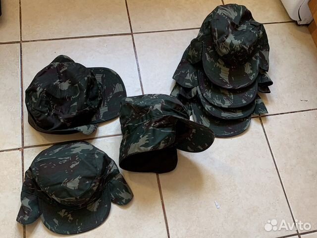 Кепки новые