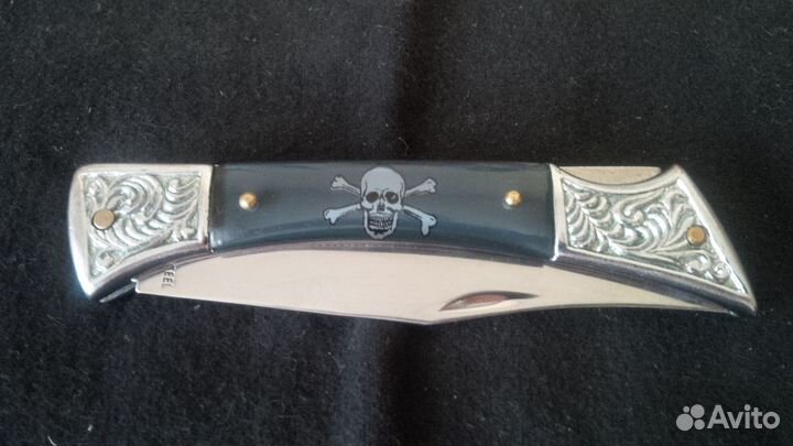 Нож складной с фиксатором лезвия