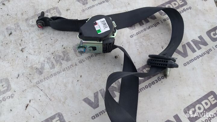 Ремень безопасности передний правый Renault Duster