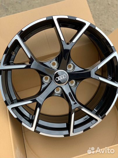 Диски для на Ауди Audi Q5 R18
