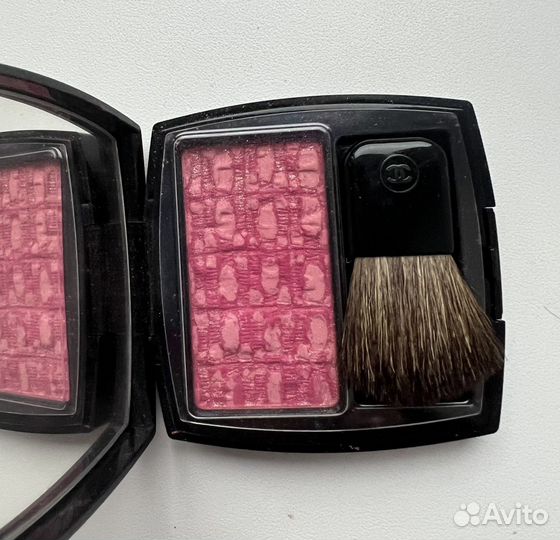 Chanel румяна 17 tweed fuchsia