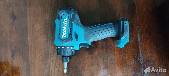 Шуруповерт makita 12v