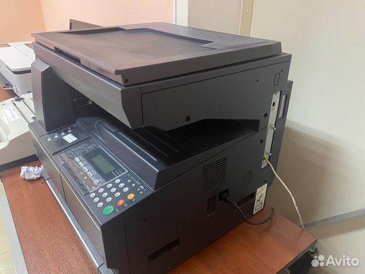 Мфу Kyocera Taskalfa 181