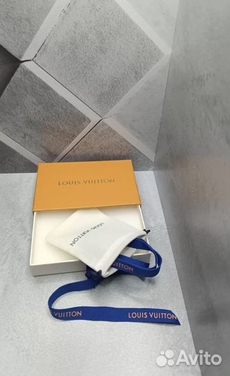 Упаковка Louis Vuitton