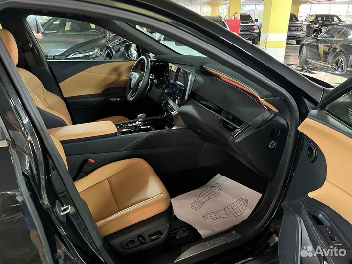 Lexus RX 2.5 CVT, 2023, 10 км