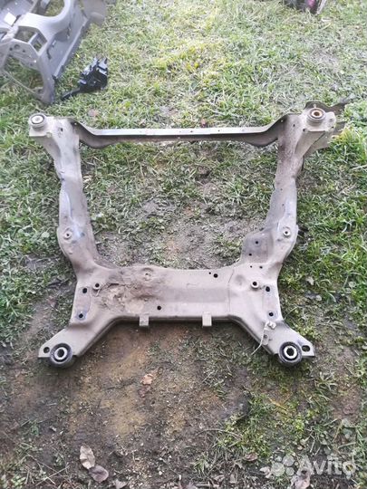 Подрамник передний Ford Galaxy II 2010г