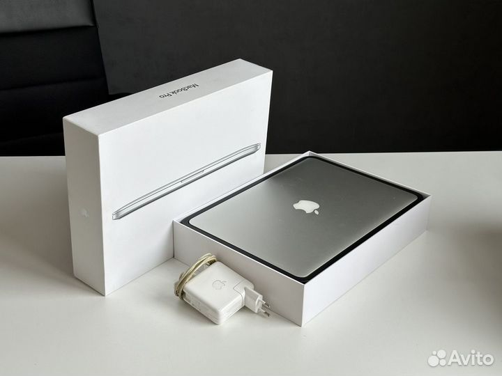 MacBook Pro 13, A1502, i5, 8GB, 256GB, ME865RU/A