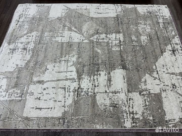 Ковёр новый 3х4м