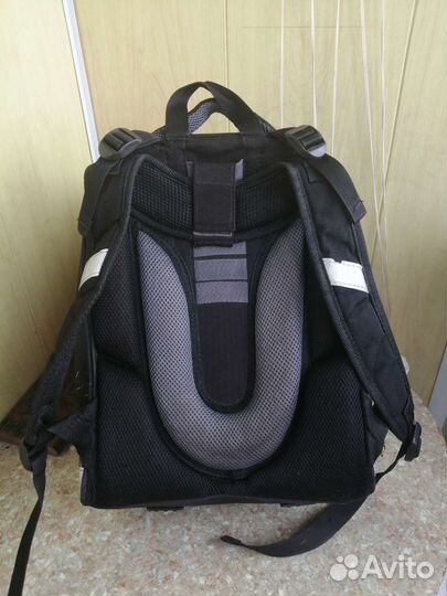 Рюкзак школьный
