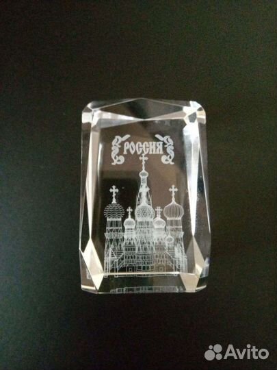 Сувенир из стекла