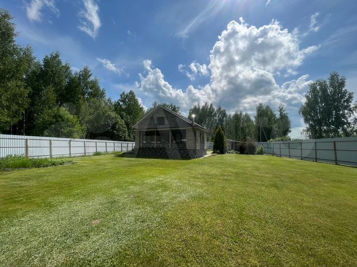 Коттедж 257 м² на участке 15 сот.