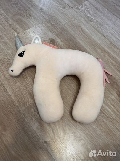 Детская подушка под голову в самолет