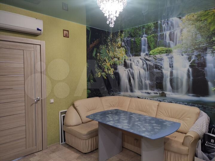 2-к. квартира, 53 м², 10/16 эт.