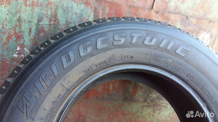 Bridgestone Dueler H/T D689 235/70 R16 105H