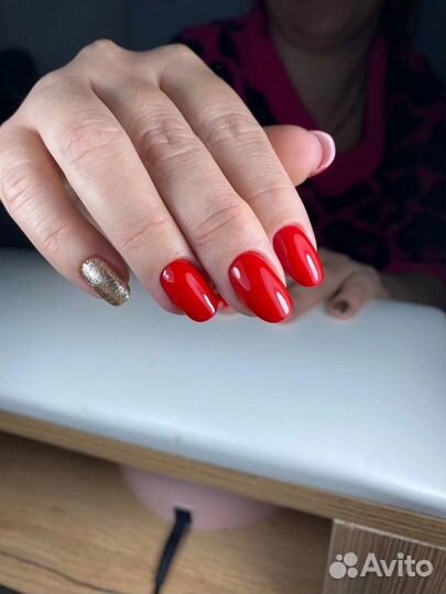 Мастер маникюра