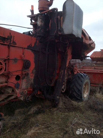 Комбайн Нива-Сельхозтехника СКА-5, 1995