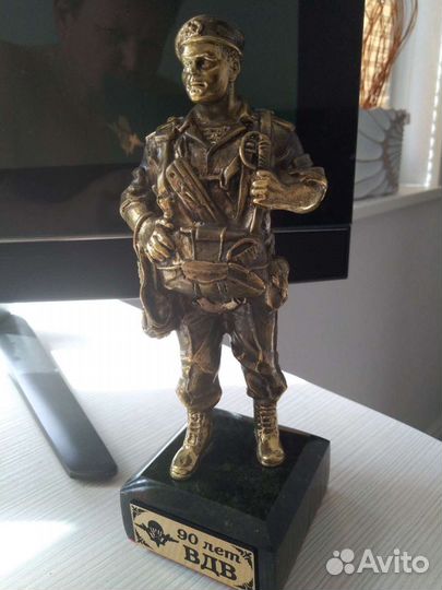 Десантник. Бронза
