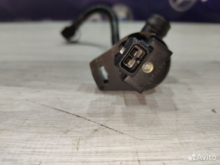 Клапан вентиляции топливного бака Bmw 540I E60