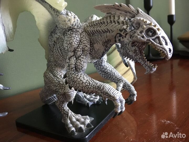 Icingdeath, Gargantuan White Dragon