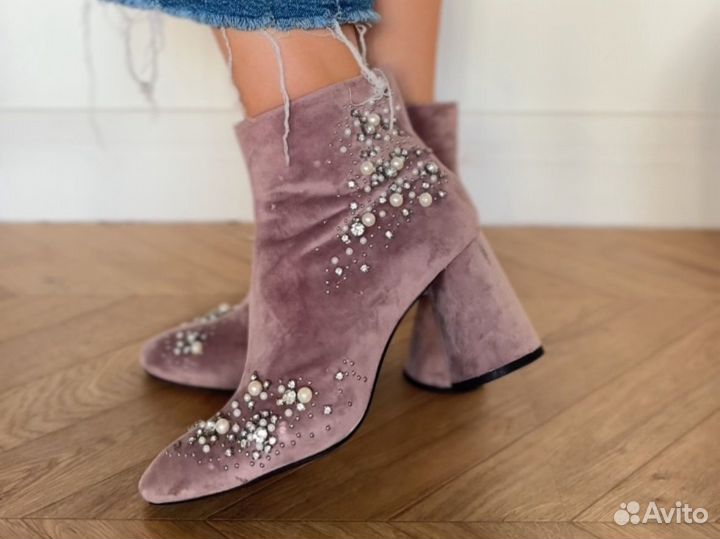 Ботильоны Zara 39 розовый велюр