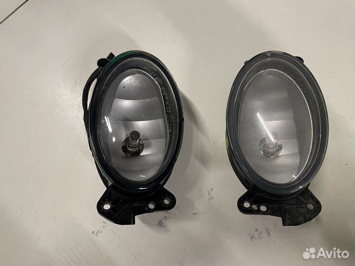 Фара противотуманная правая/левая MBenz GL-Class