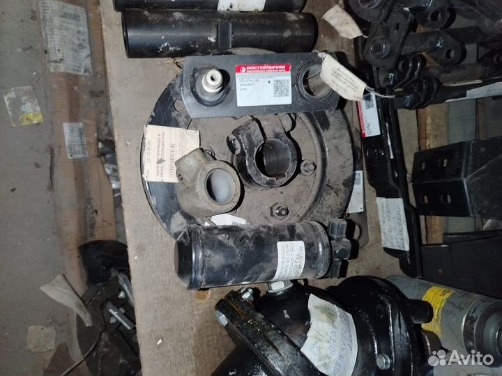 Новые запчасти на зерноуборочный комбайн Кейс-2388