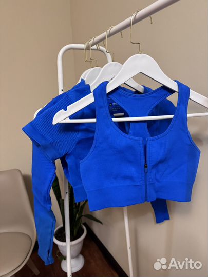 Костюм для фитнеса женский