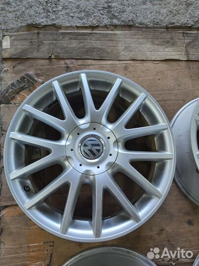 Литые диски Volkswagen R17