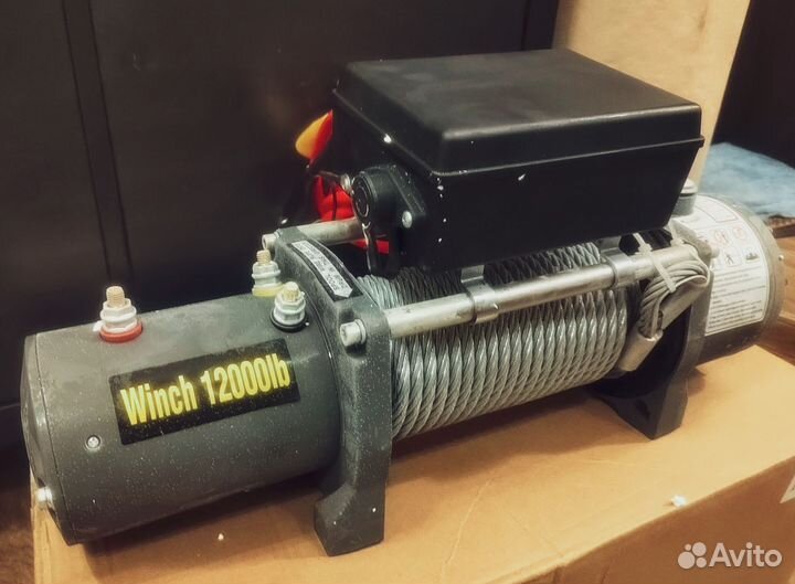 Лебедка Winch 12000(5.5тн)