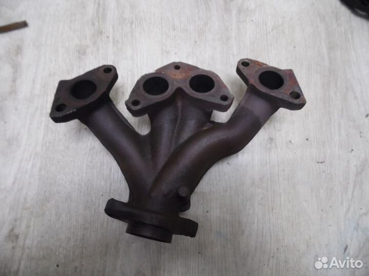 Коллектор выпускной Renault Sandero 1 2009-2014