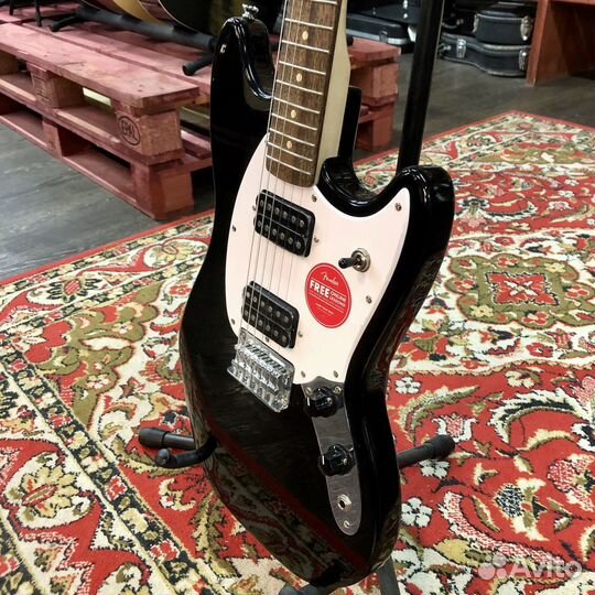 Электрогитара Fender Squier + Аксессуары