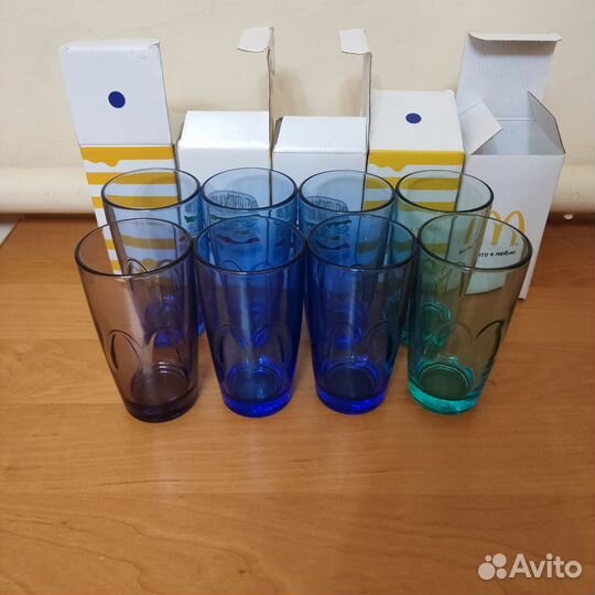 Стакан макдоналдс и кока кола