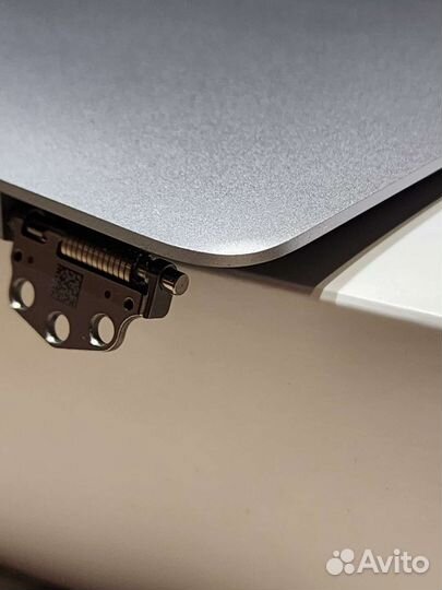Дисплей в сборе. Macbook Pro 13, M1 A2338