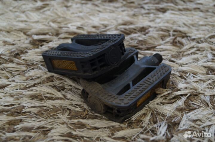 Педали для велосипеда