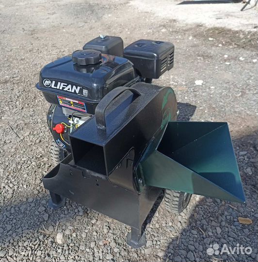 Триммер, мотокоса, культиватор, щепорезка