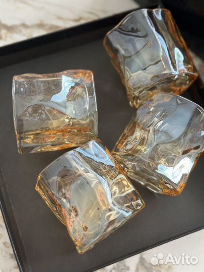 Набор из 4-х бокалов в подарочной упаковке